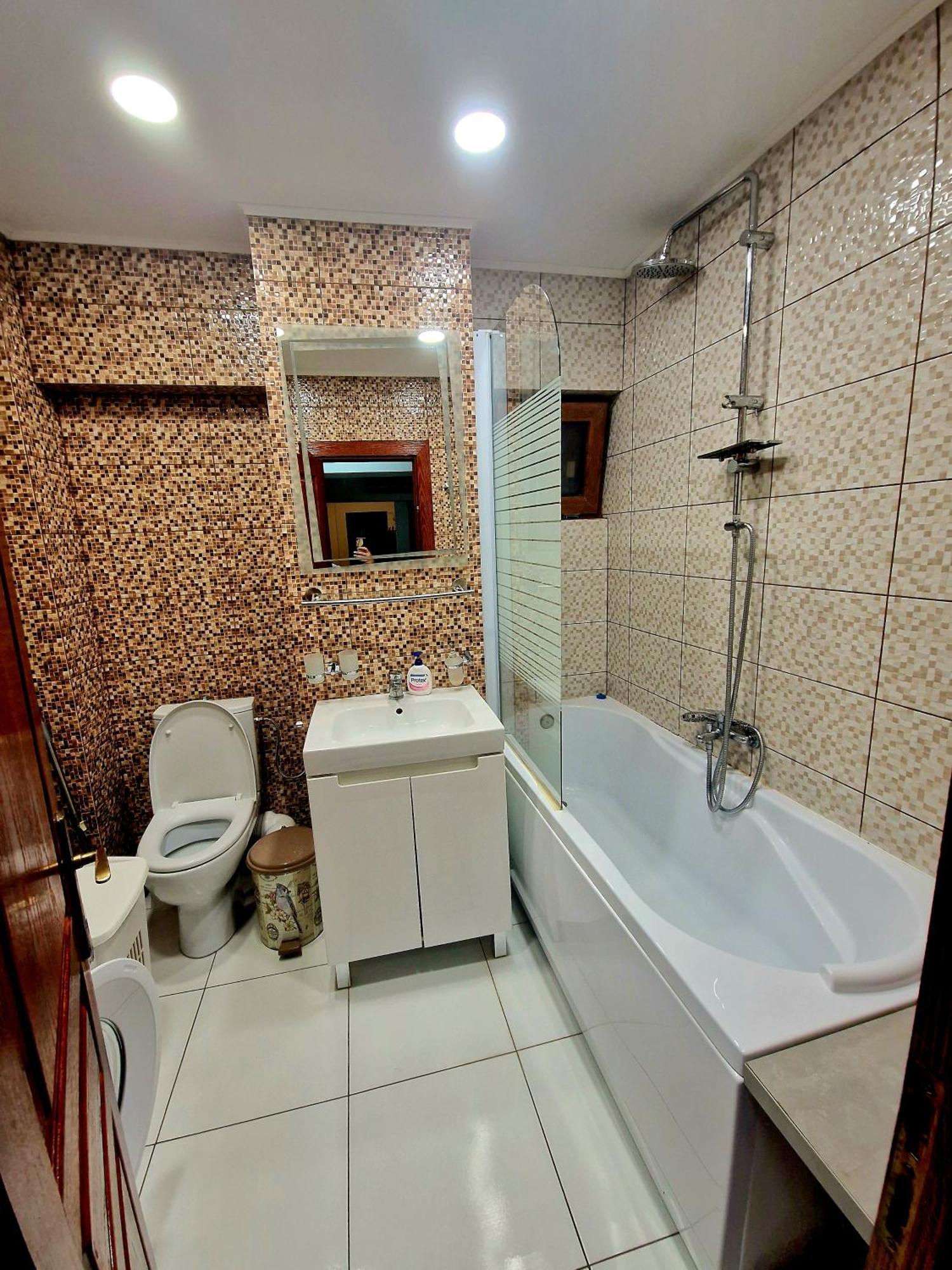 Cozy Appartment In The Center ทาร์โกวิชเต ภายนอก รูปภาพ